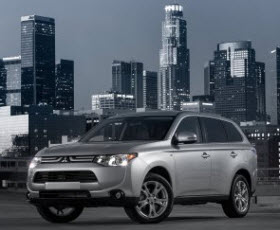 2014 Mitsubishi Outlander. Photo by Mitsubishi.